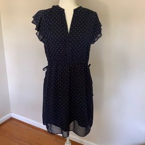 H & M dress with tie waist and ruffle sleeves.